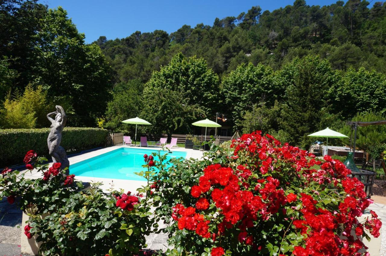 Lou Mas Dau Paigran Bed and Breakfast Saint-Blaise  Εξωτερικό φωτογραφία
