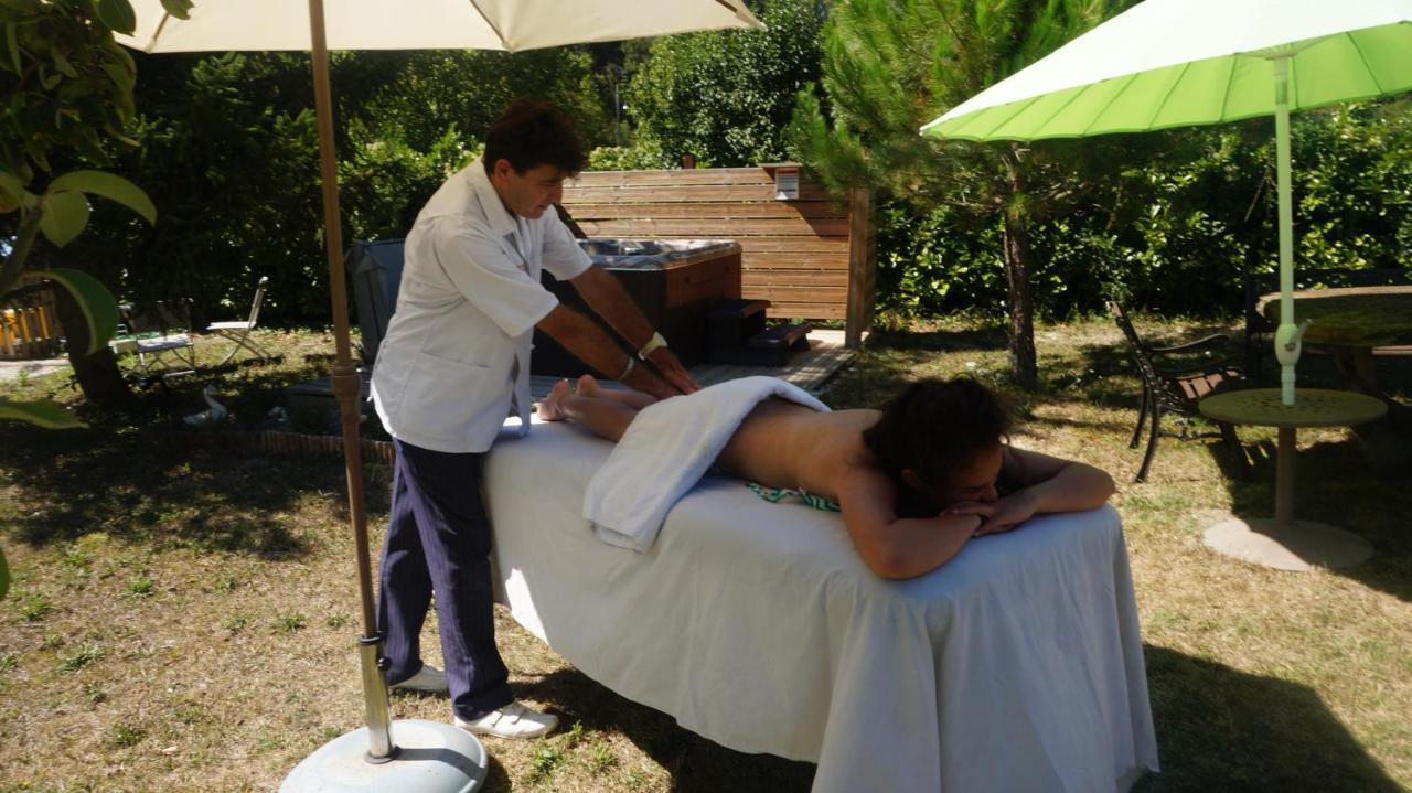Lou Mas Dau Paigran Bed and Breakfast Saint-Blaise  Εξωτερικό φωτογραφία