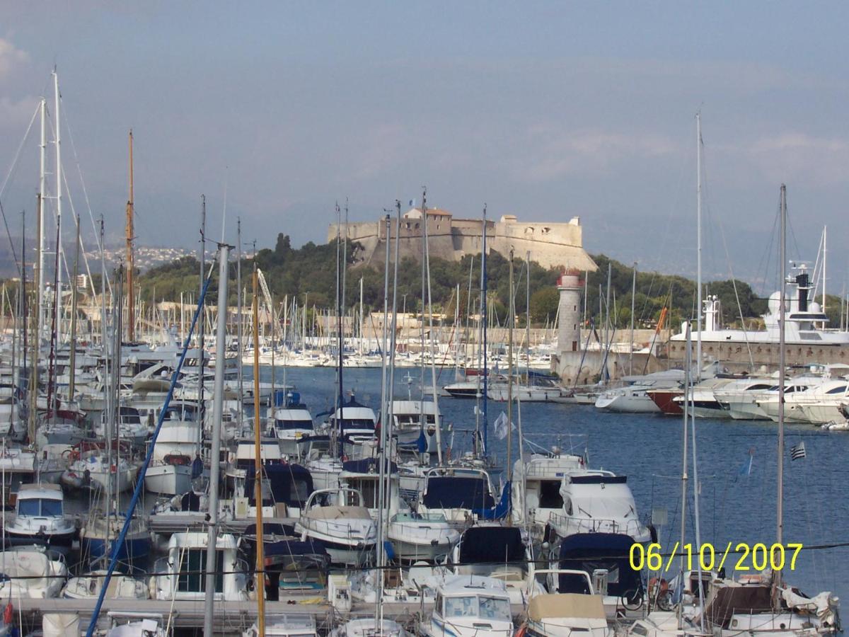 Lou Mas Dau Paigran Bed and Breakfast Saint-Blaise  Εξωτερικό φωτογραφία