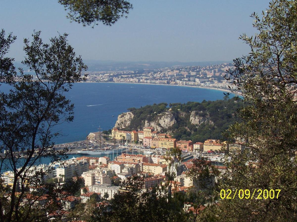 Lou Mas Dau Paigran Bed and Breakfast Saint-Blaise  Εξωτερικό φωτογραφία